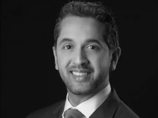 Dr. Maisam plastic surgeons in the UK