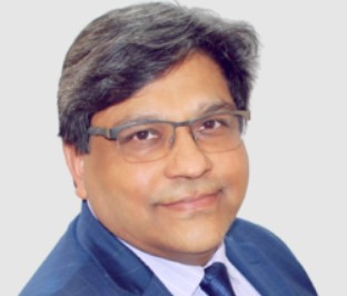 Mr Niteen Tapuriat abdominal surgeons in the UK