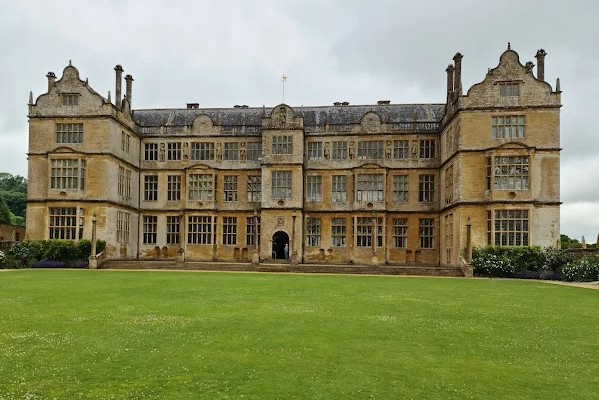 Montacute House