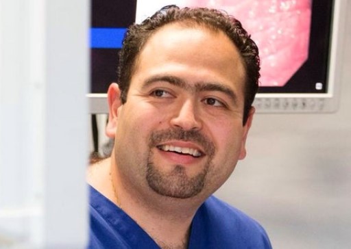 Mr Anwar Owais colorectal doctors in the UK