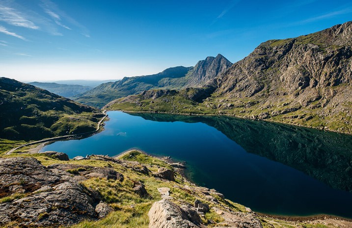 Snowdonia (wales) stunning natural places in the UK
