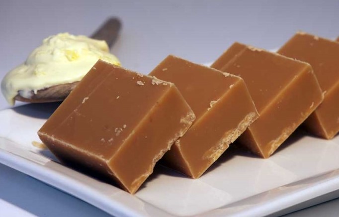 Clotted Cream Fudge
