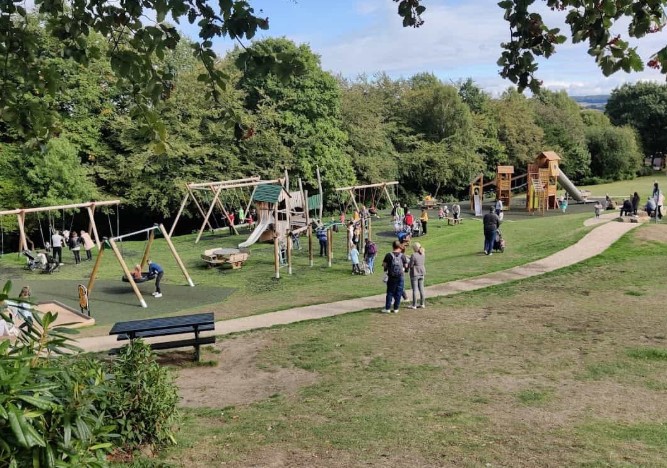 Beaumont Park playgrounds for children in the UK